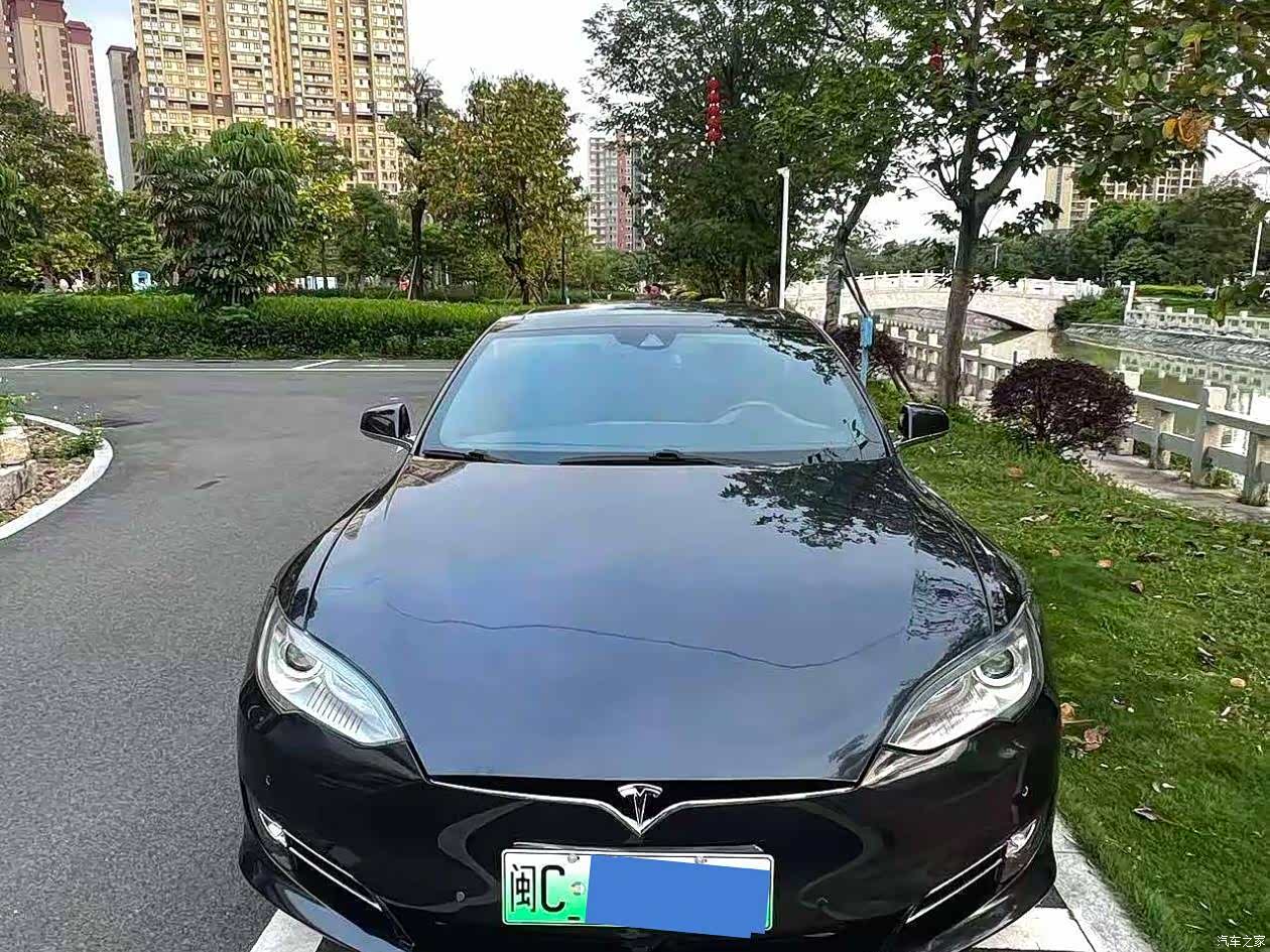 Tesla Model S, 2015 2