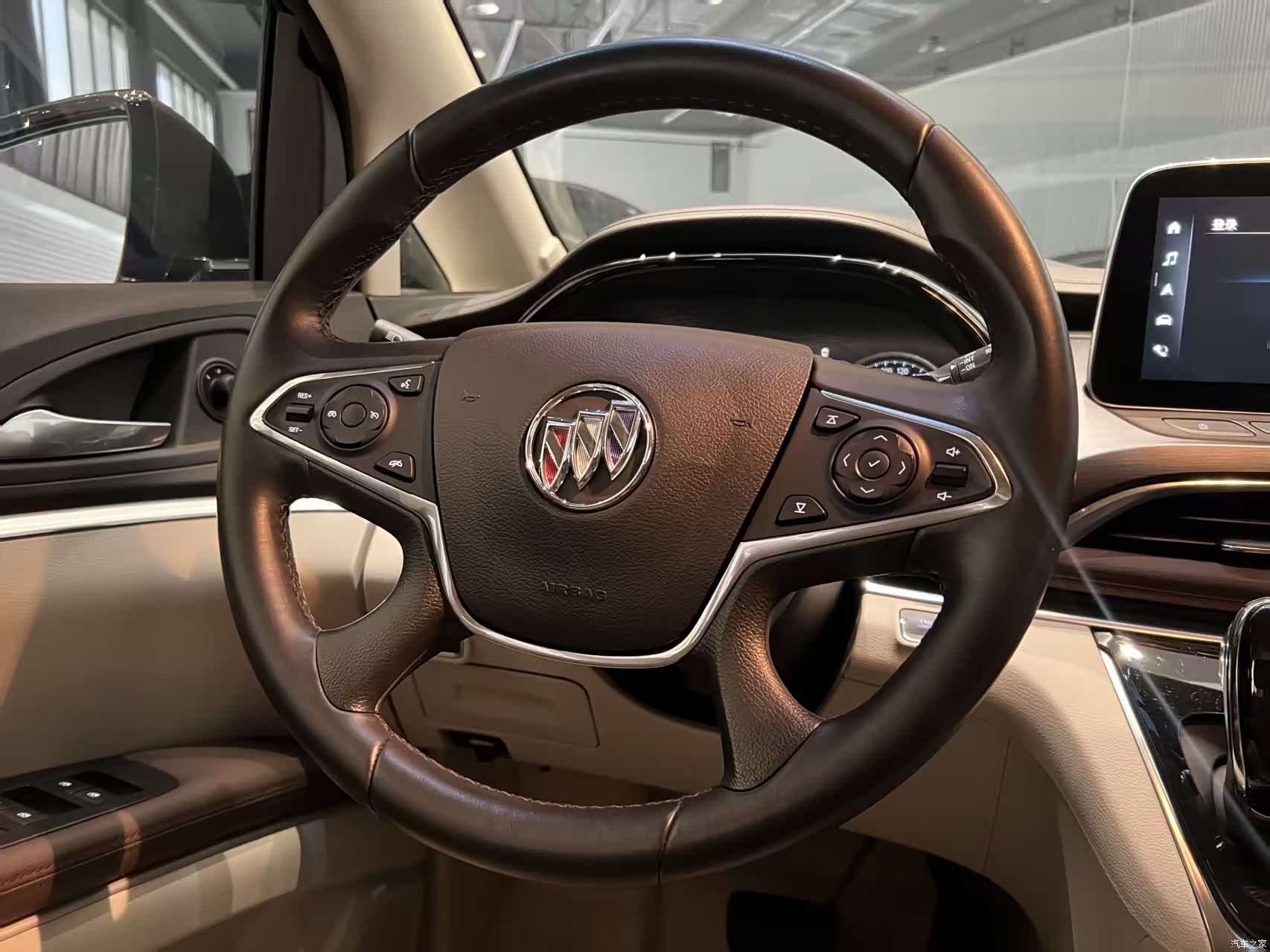 Buick GL8, 2022 8