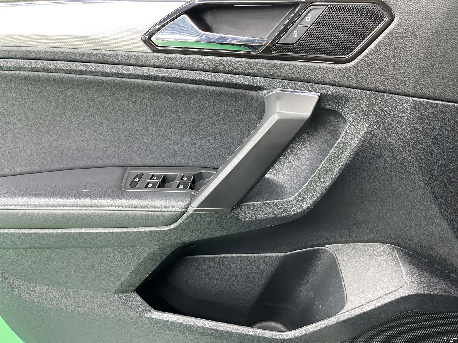 Volkswagen Tiguan L, 2020 19