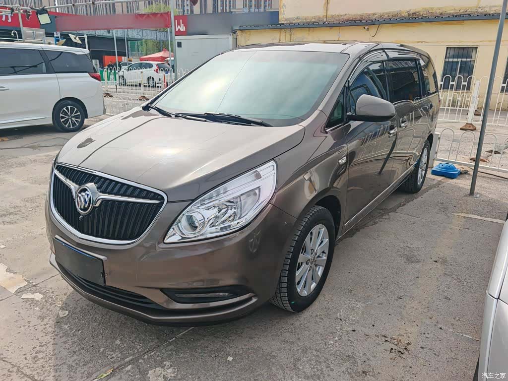 Buick GL8, 2018 25