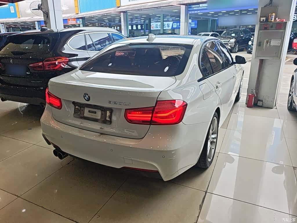 BMW 3 Series, 2018 все фото