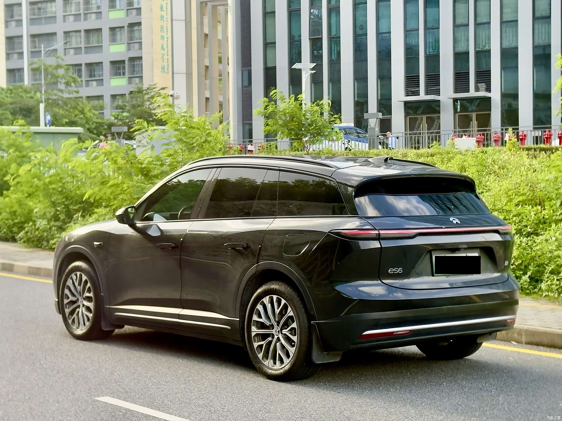 NIO ES6, 2024 10