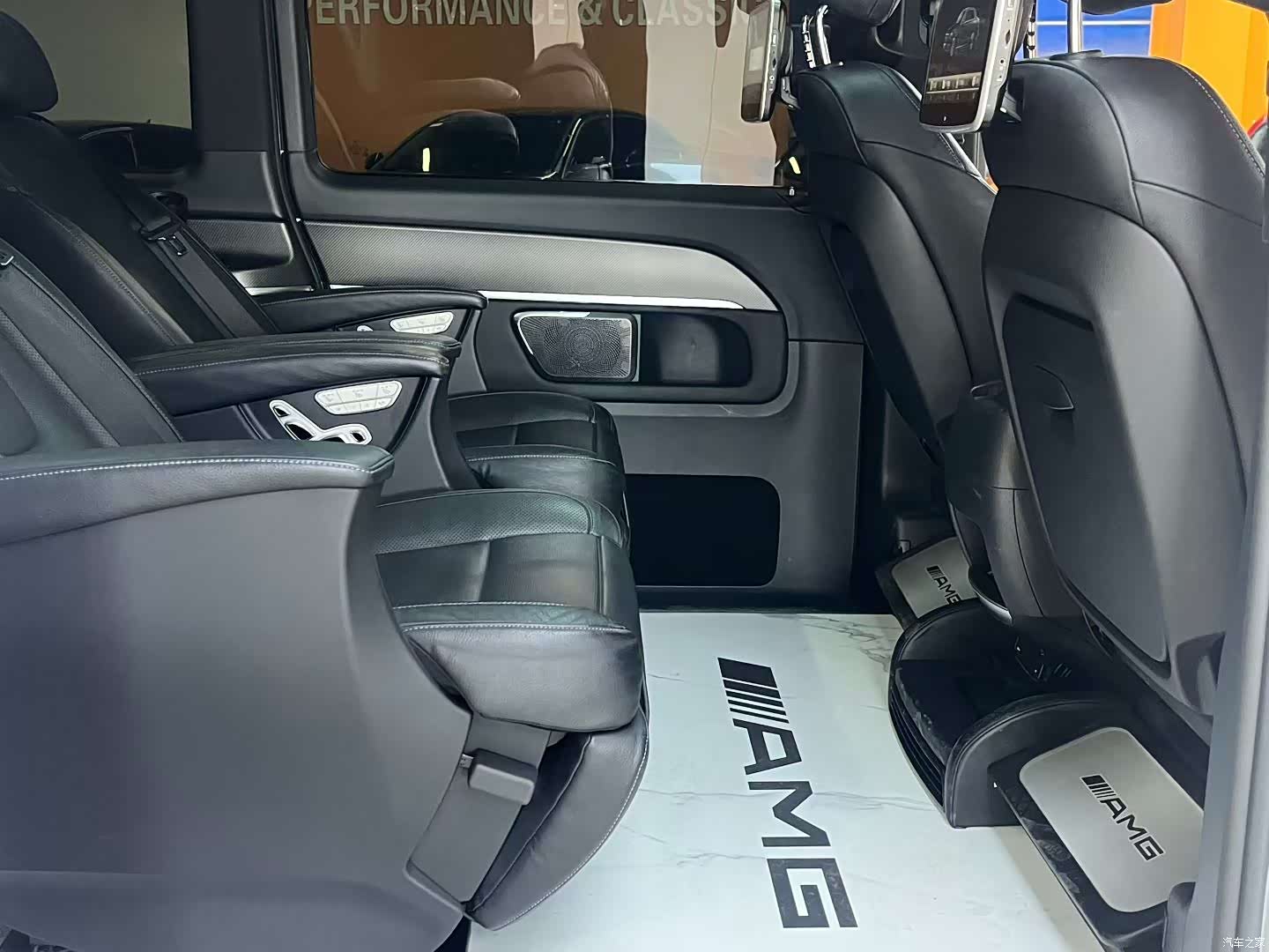Mercedes-Benz V-Class, 2019 6