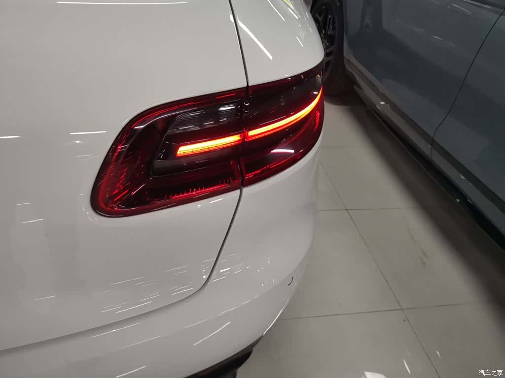 Porsche Macan, 2015 8