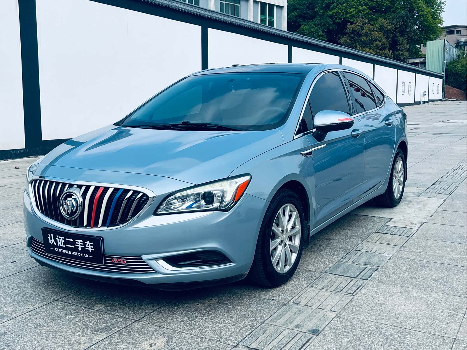 Buick Verano, 2016 1