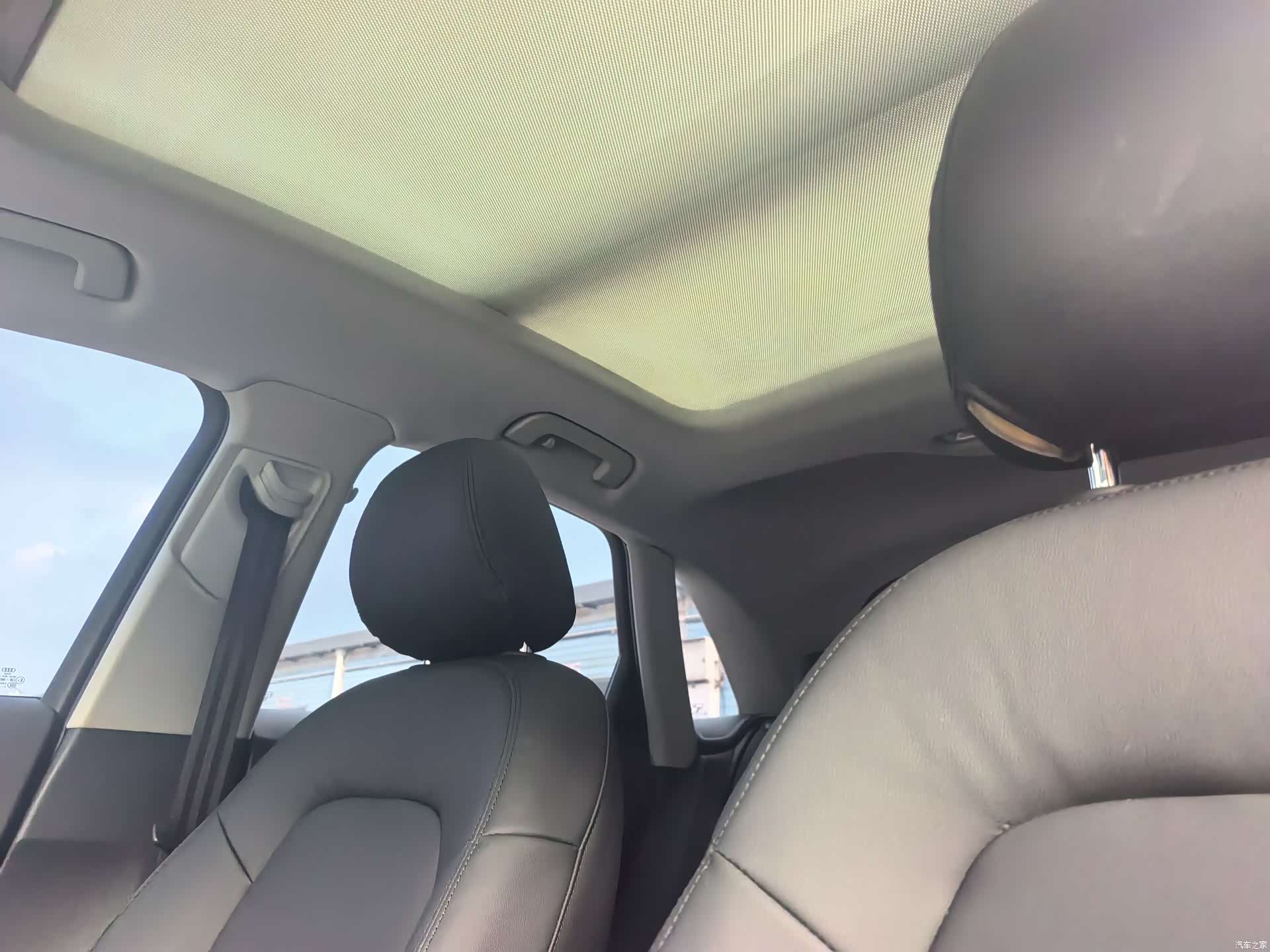 Audi Q3, 2015 12