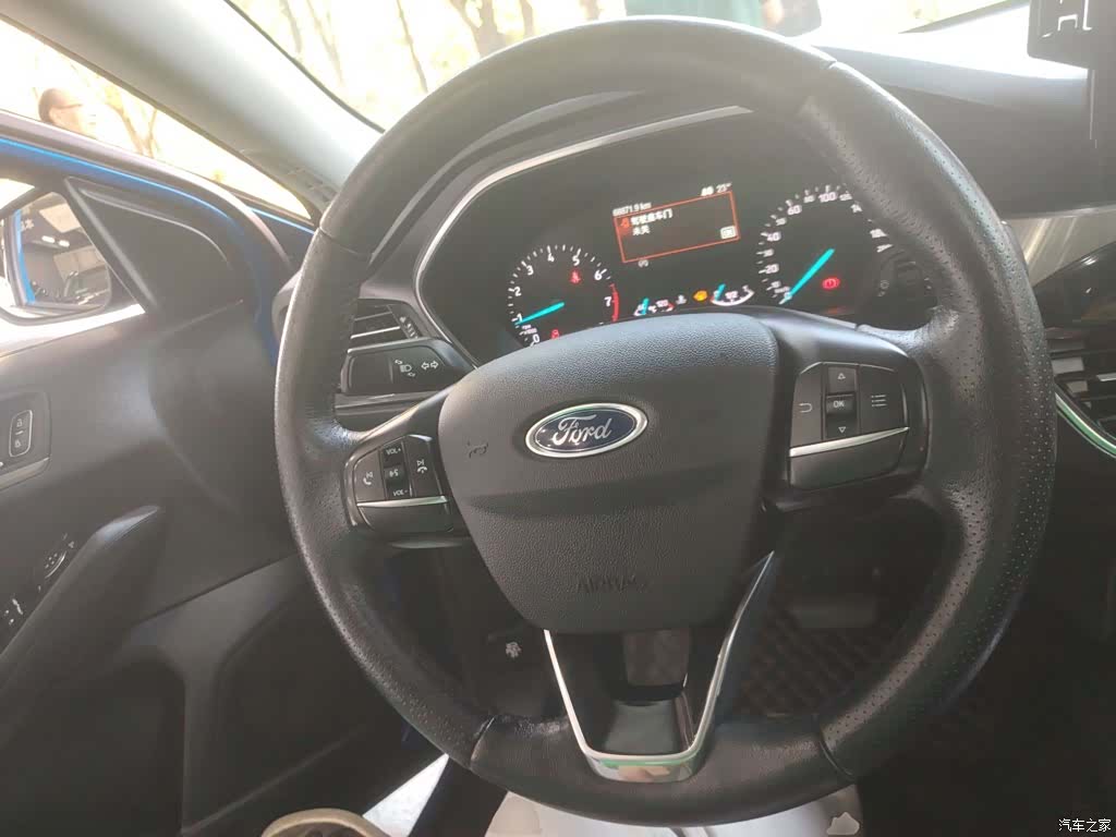 Ford Focus, 2020 3