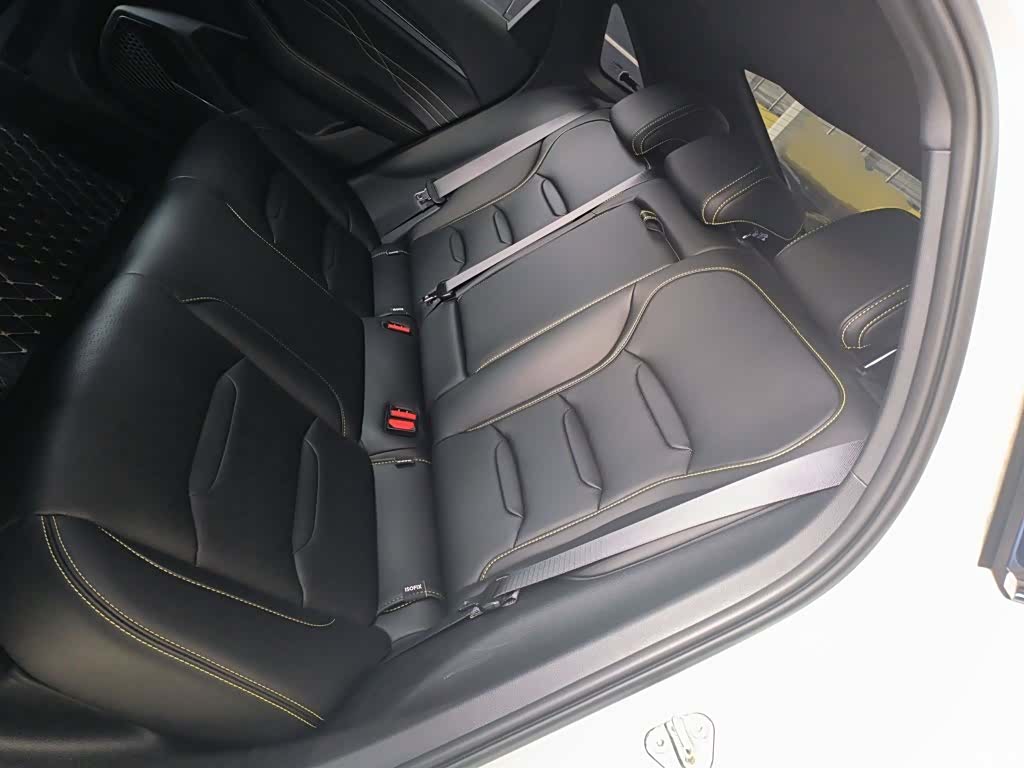 Geely Preface, 2023 13