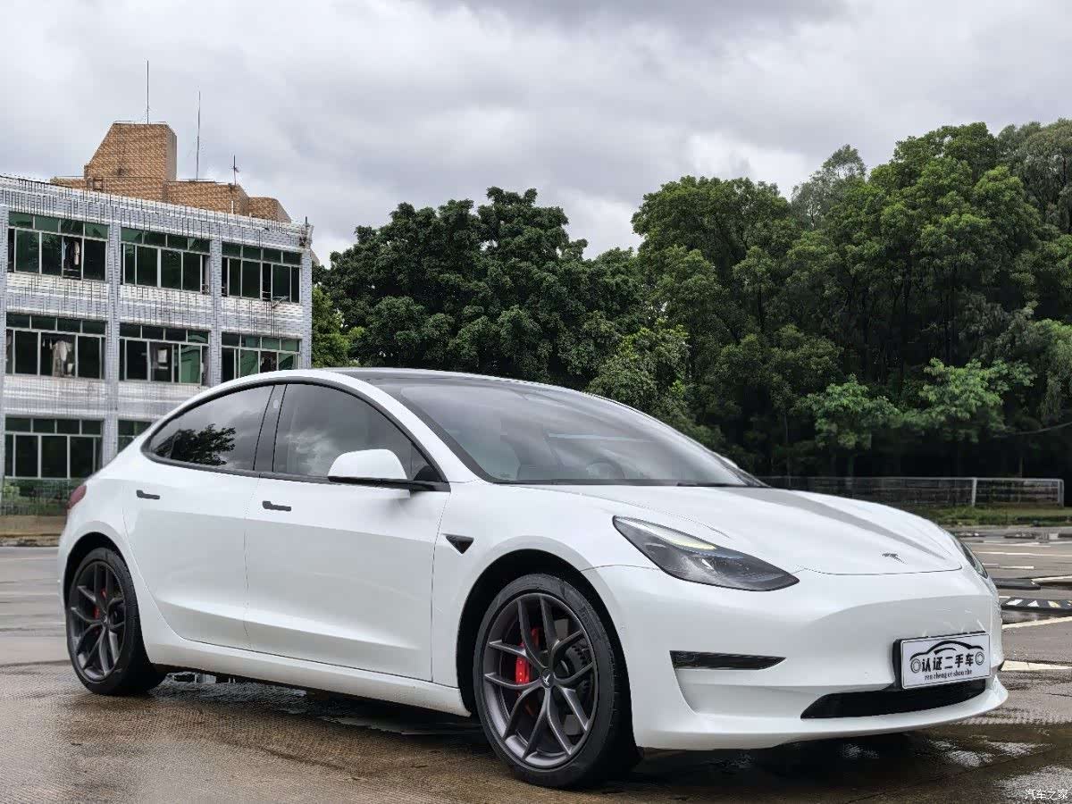 Tesla Model 3, 2022 3