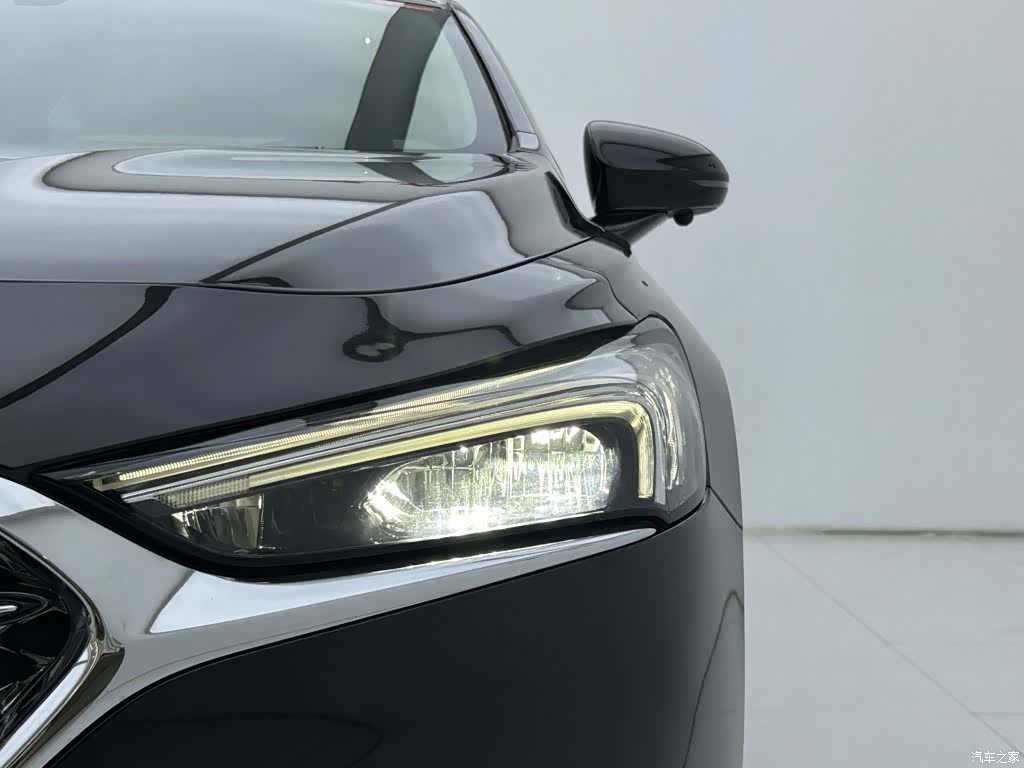 Buick LaCrosse, 2022 15