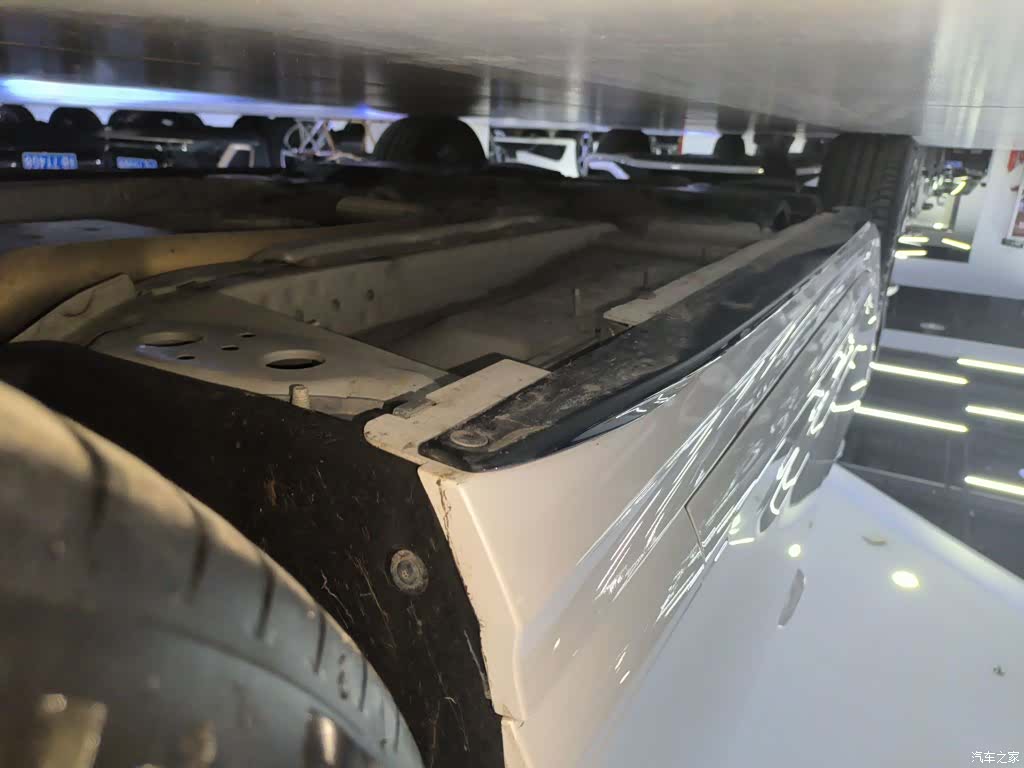 Cadillac CT4, 2023 21