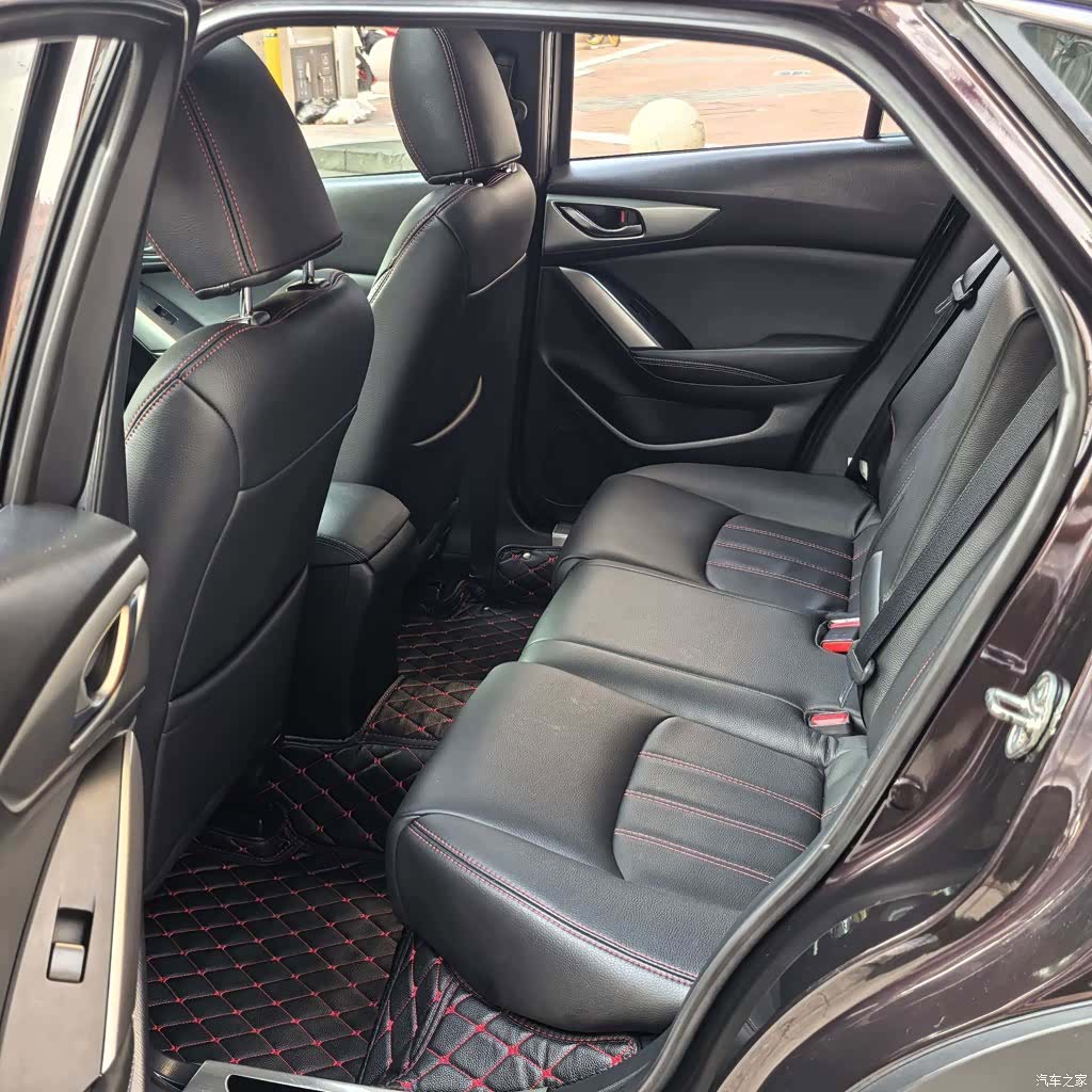 Mazda CX-4, 2017 13