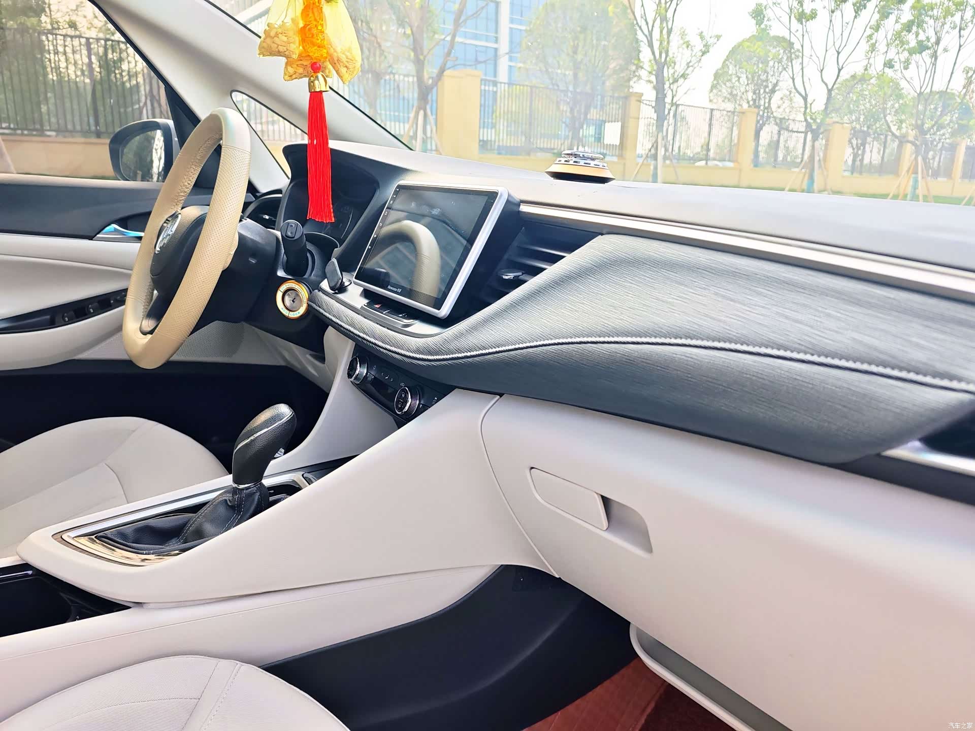 Buick GL6, 2018 6