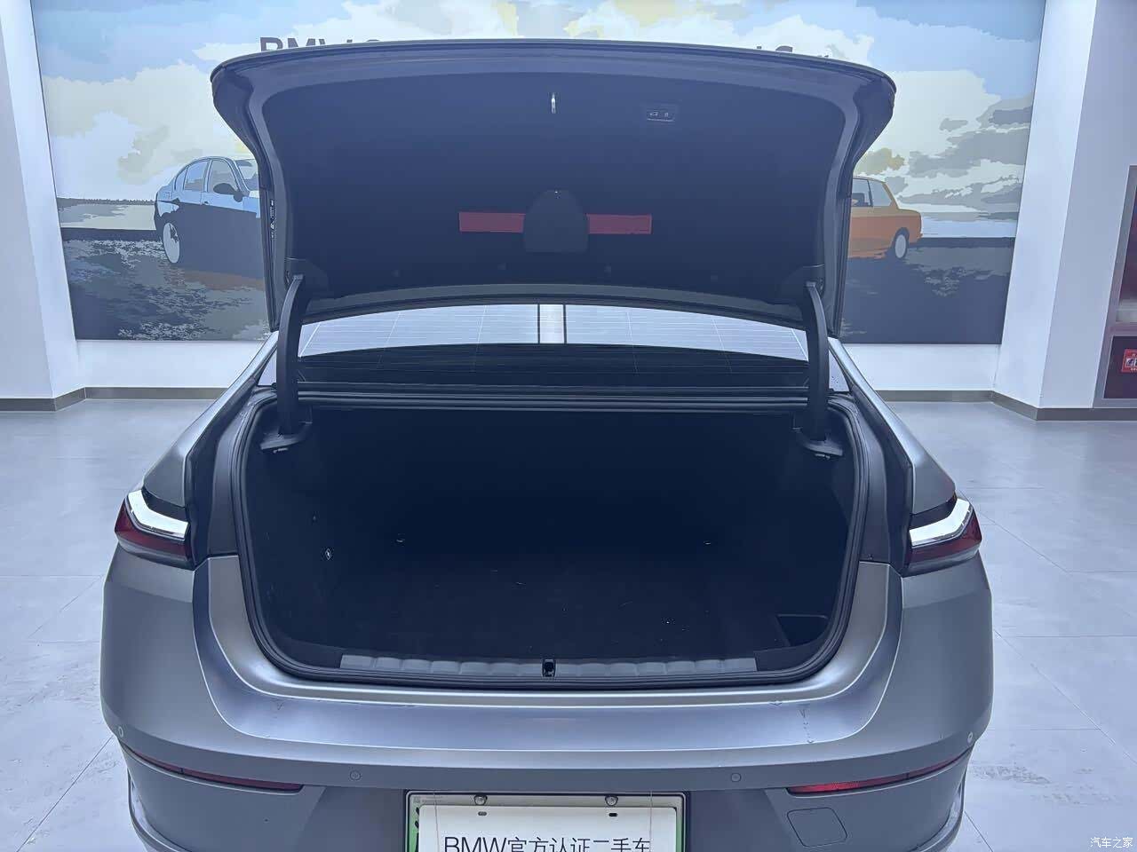 BMW i7, 2024 8