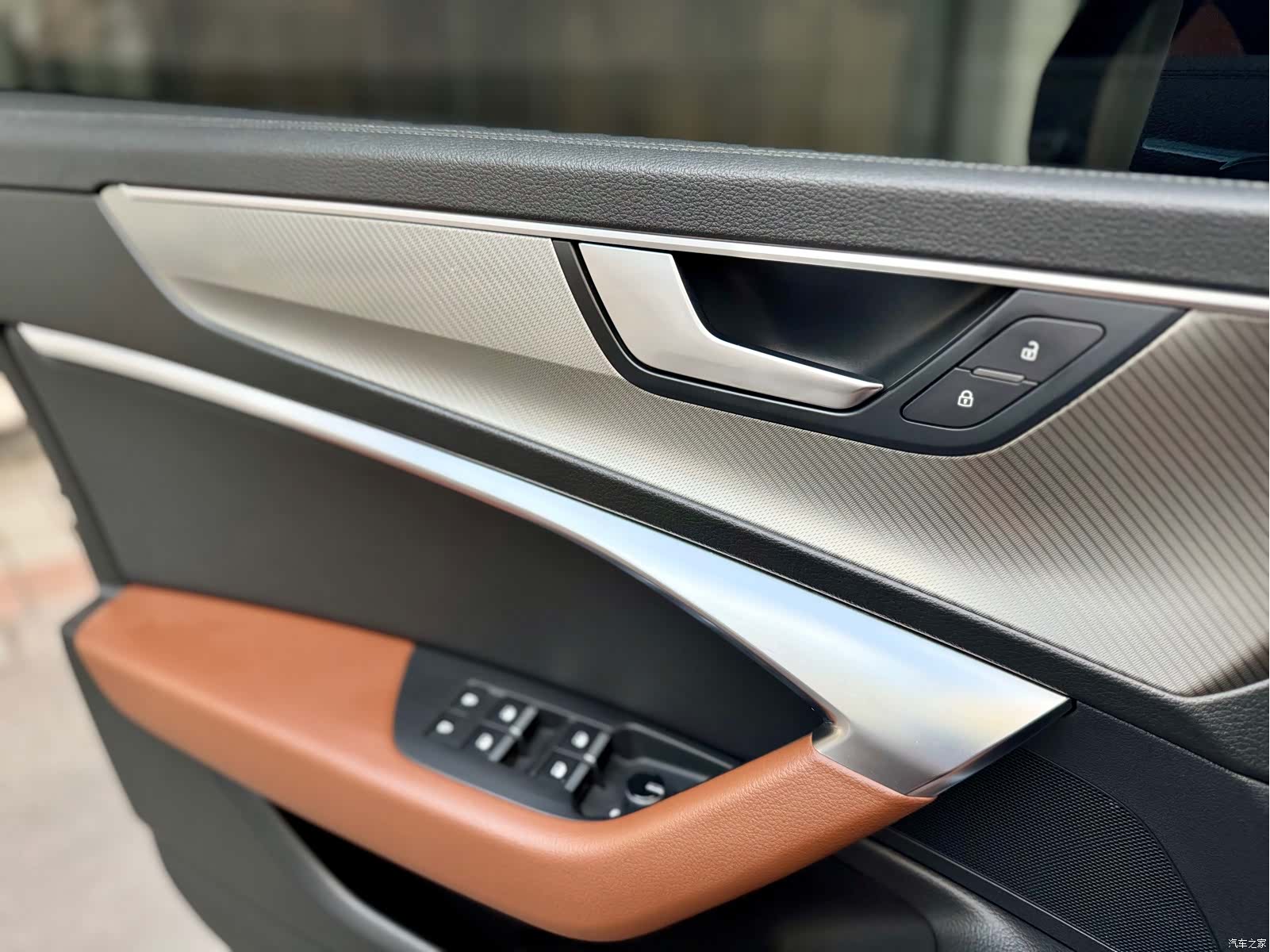 Audi A6L, 2021 14