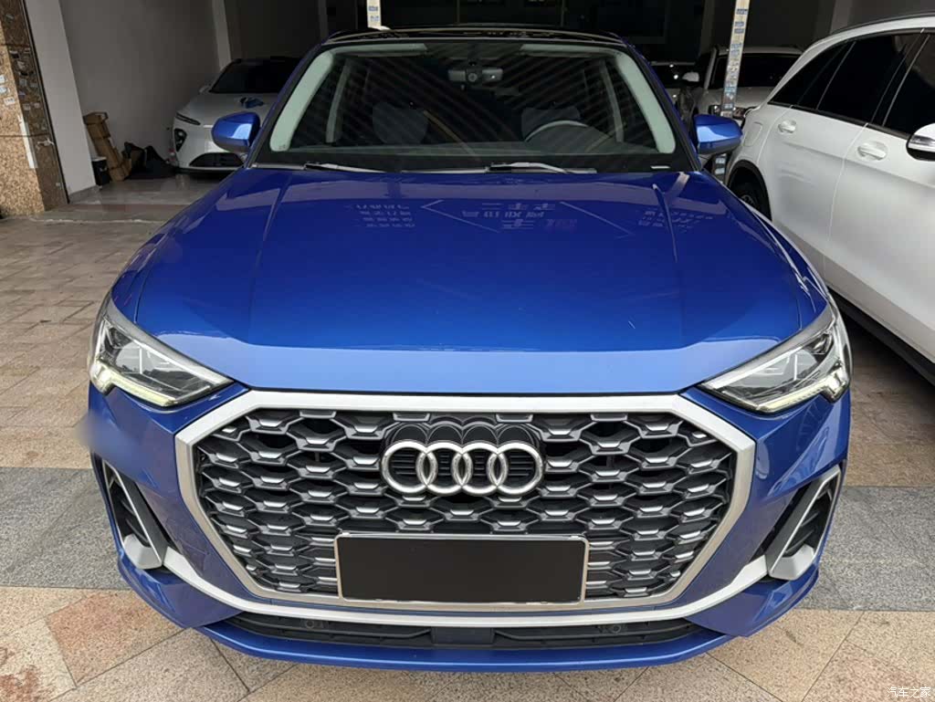 Audi Q3, 2021 13