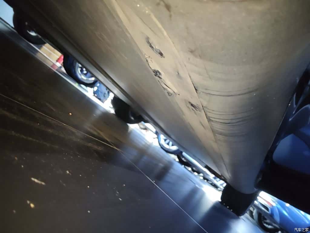 Tesla Model Y, 2022 21