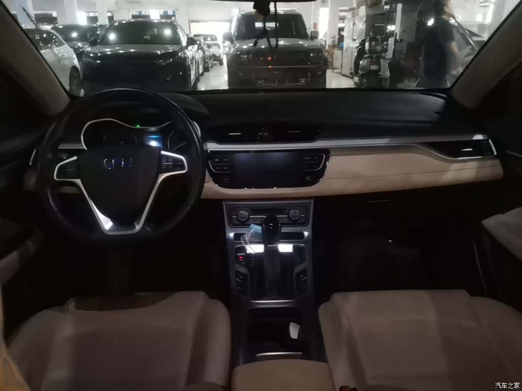 Geely Emgrand, 2018 10