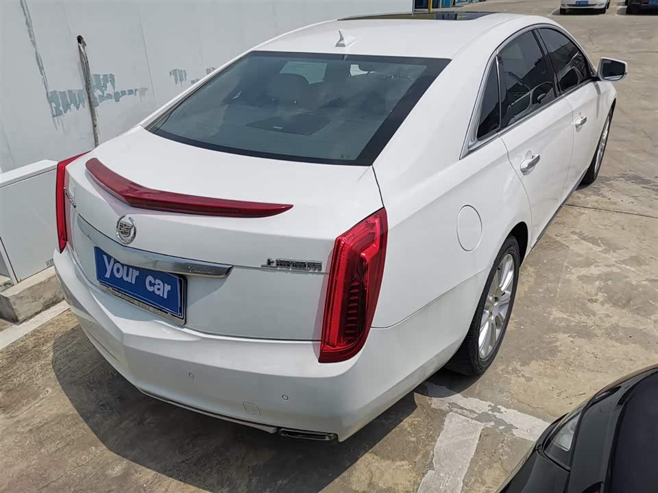 Cadillac XTS