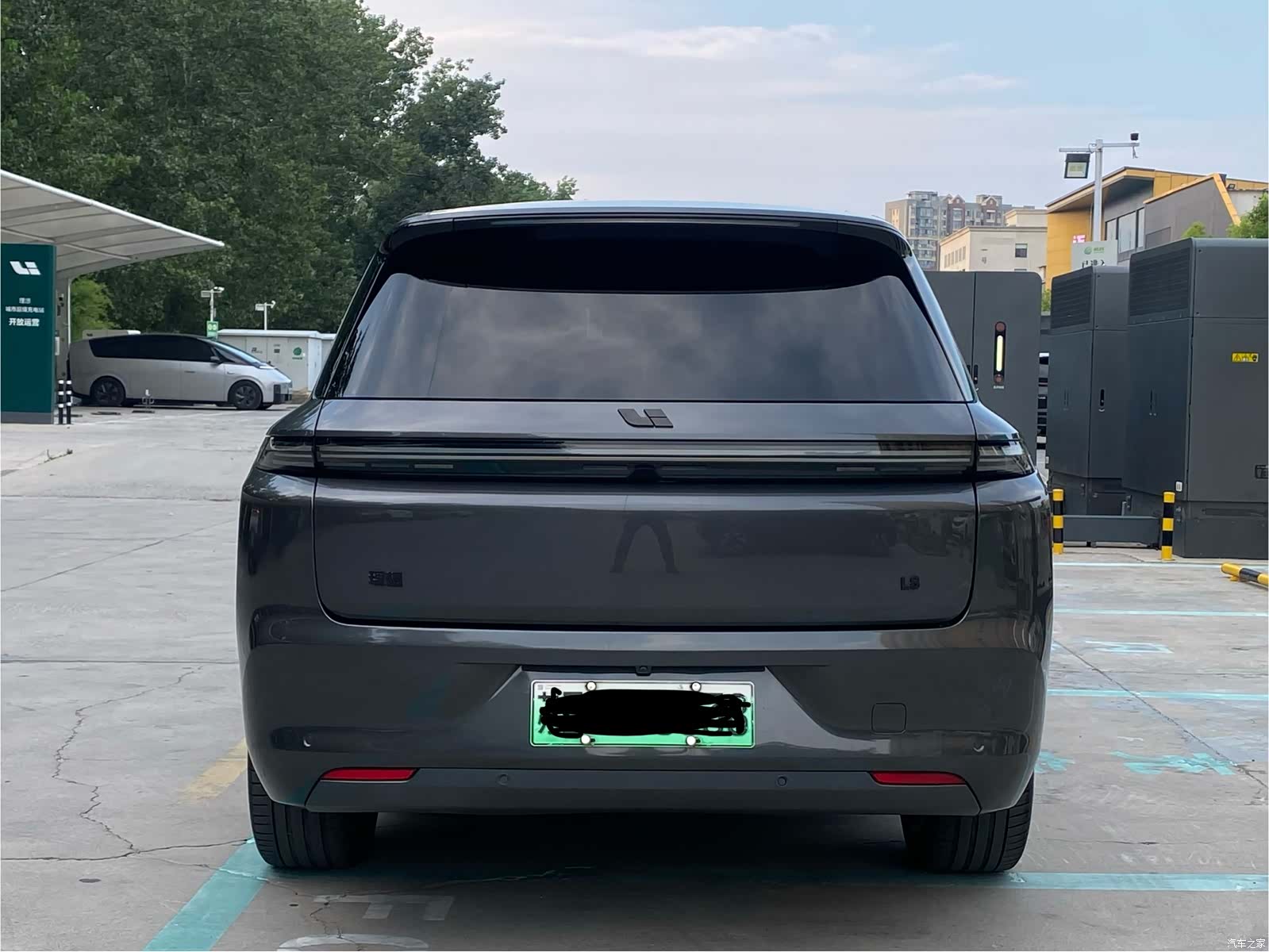 Li Auto L8, 2024 23