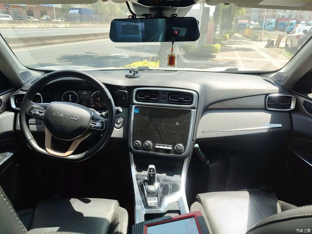 Lynk & Co 01, 2019 6