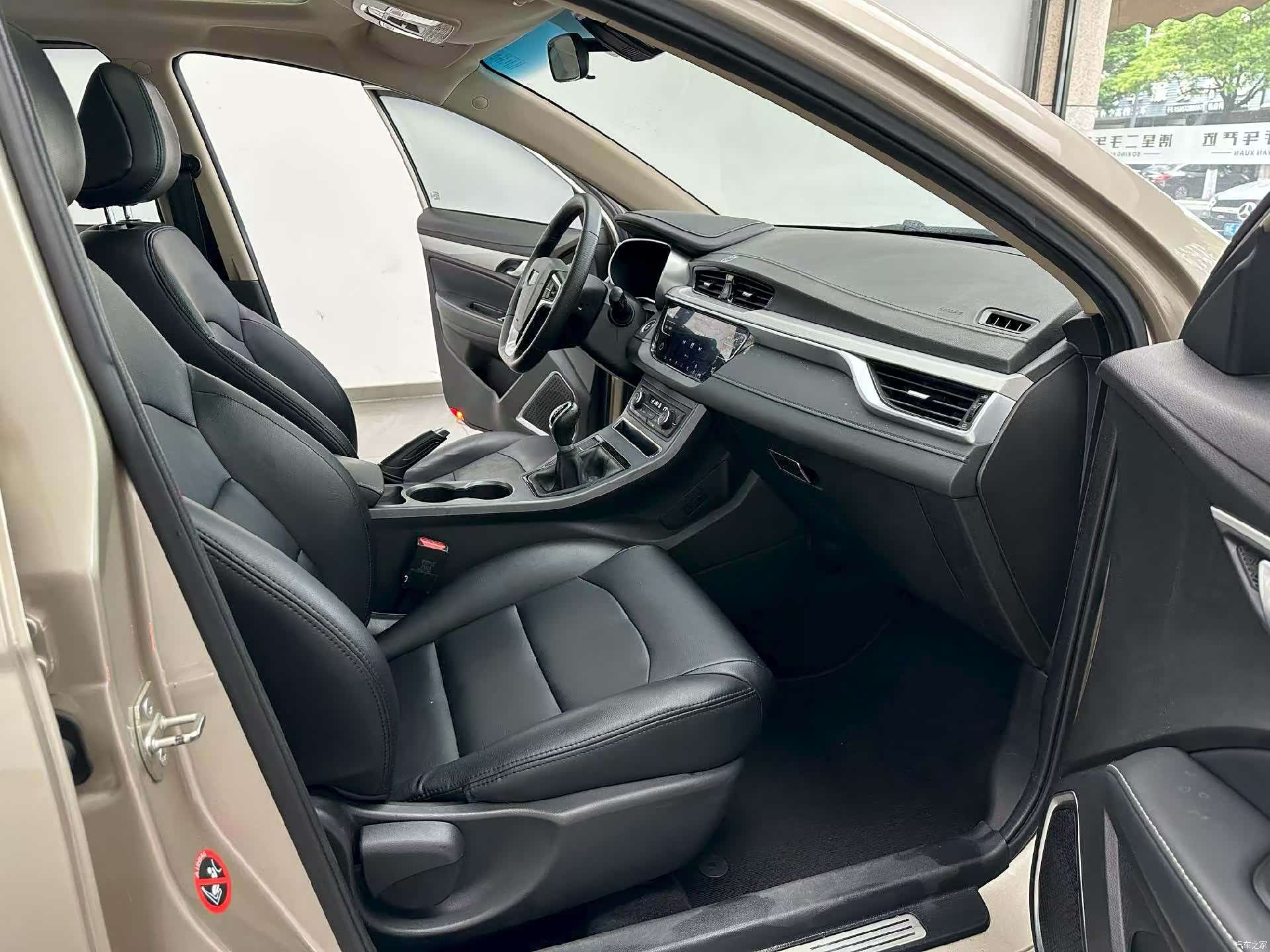 Geely Emgrand, 2018 4