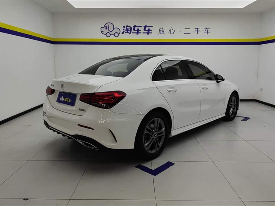 Mercedes-Benz Class A Mercedes-Benz Class A