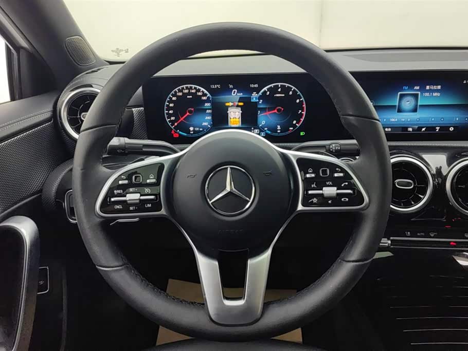 Mercedes-Benz Class A Mercedes-Benz Class A