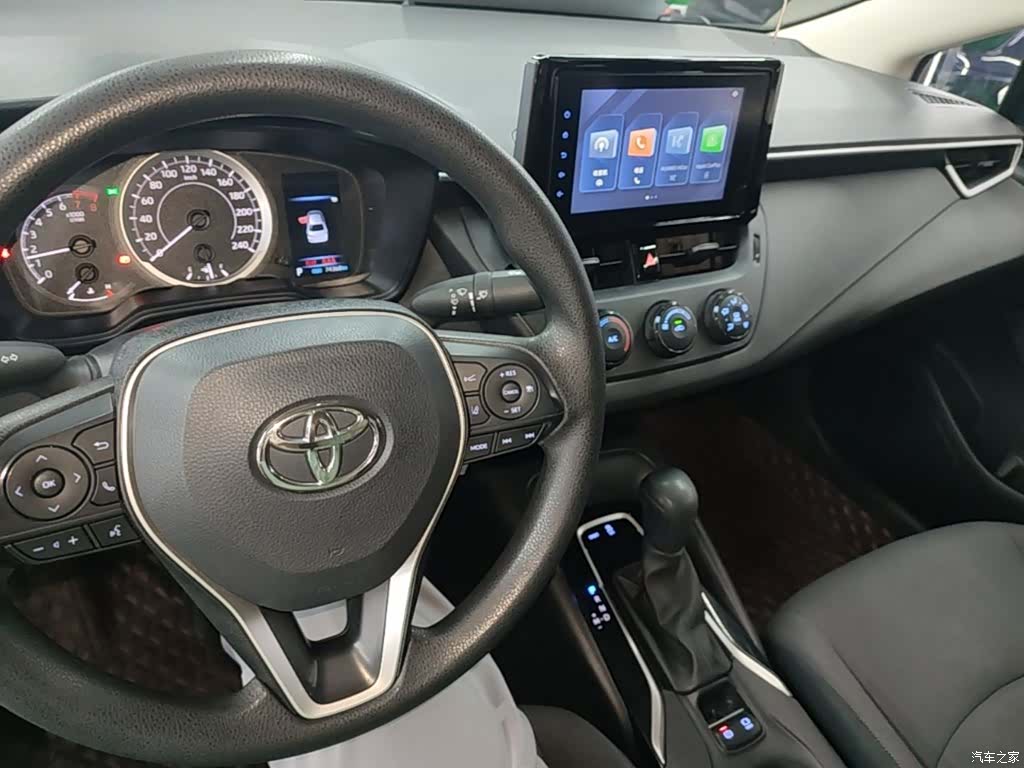 Toyota Corolla, 2023 10