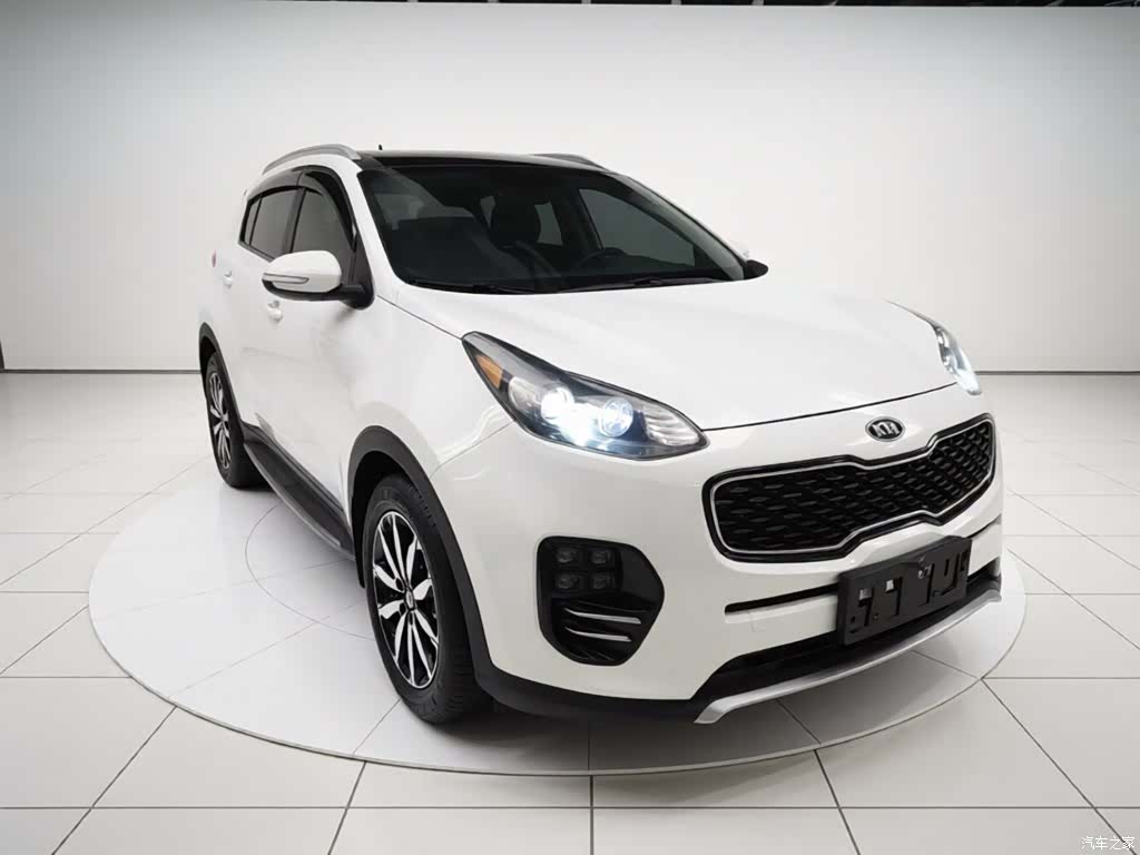 Kia KX5, 2016 21