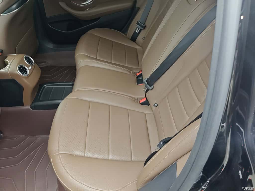 Mercedes-Benz E-Class, 2018 13