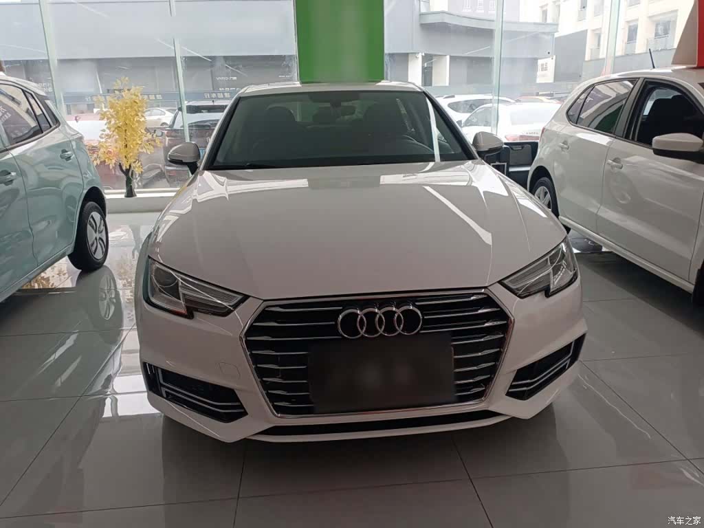 Audi A4L, 2019 3