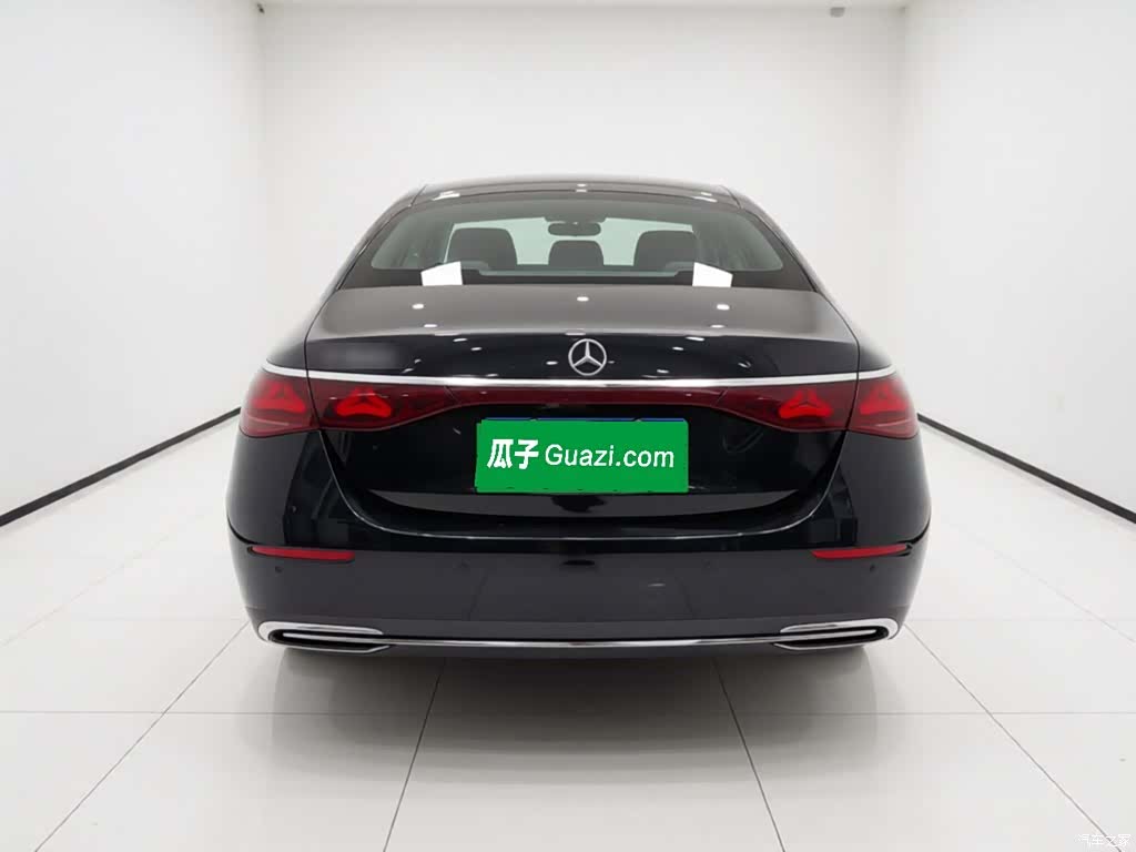 Mercedes-Benz E-Class, 2024 4