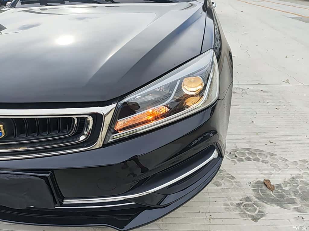 Geely Emgrand, 2018 24