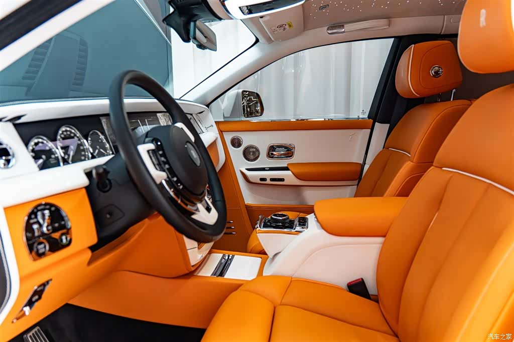 Rolls-Royce Phantom, 2019 9