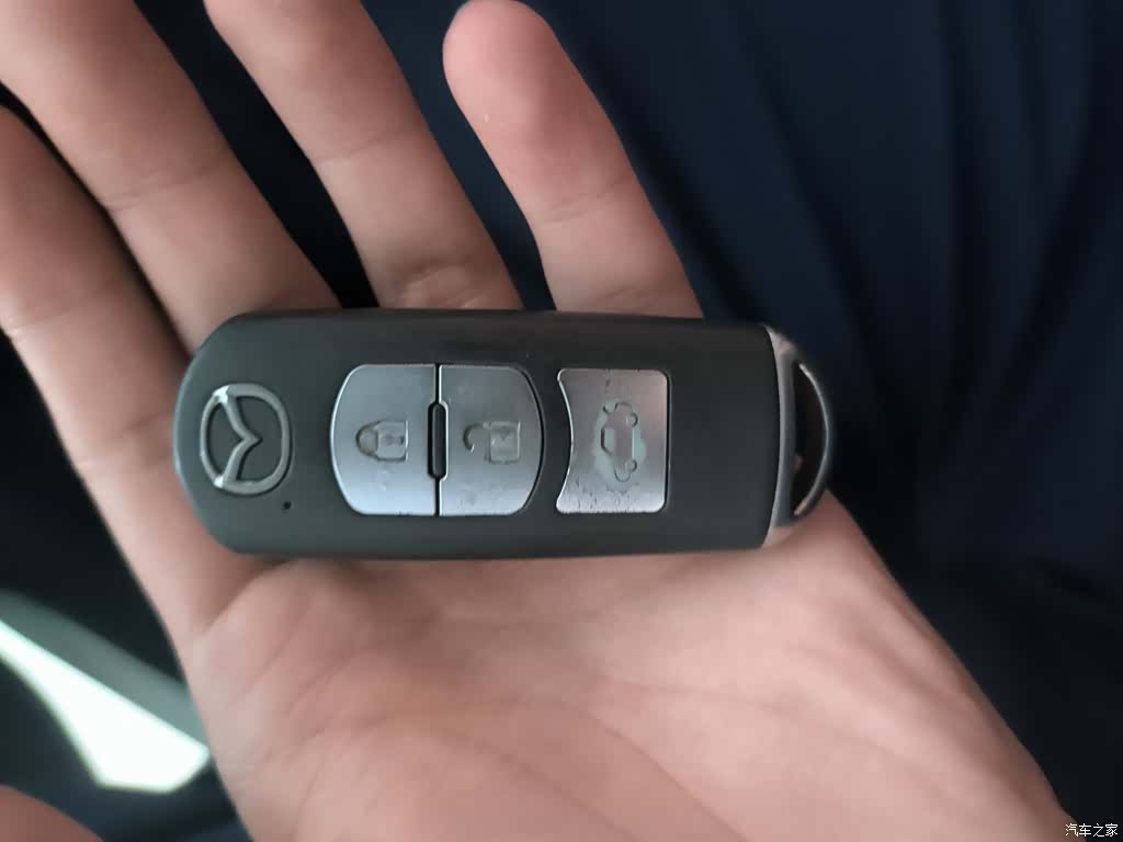 Mazda Mazda3, 2018 11