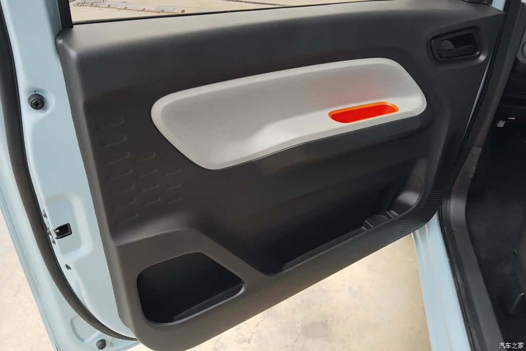 Wuling MINIEV, 2021 7
