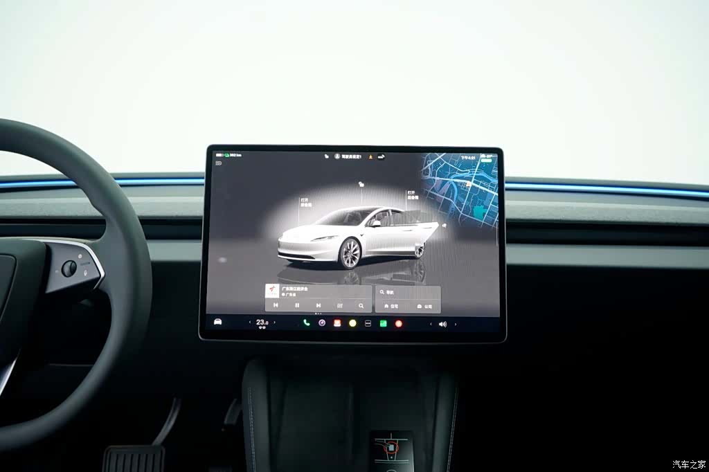 Tesla Model 3, 2025 19