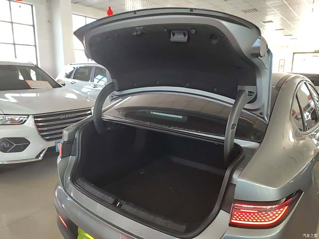 BYD Seal, 2025 15