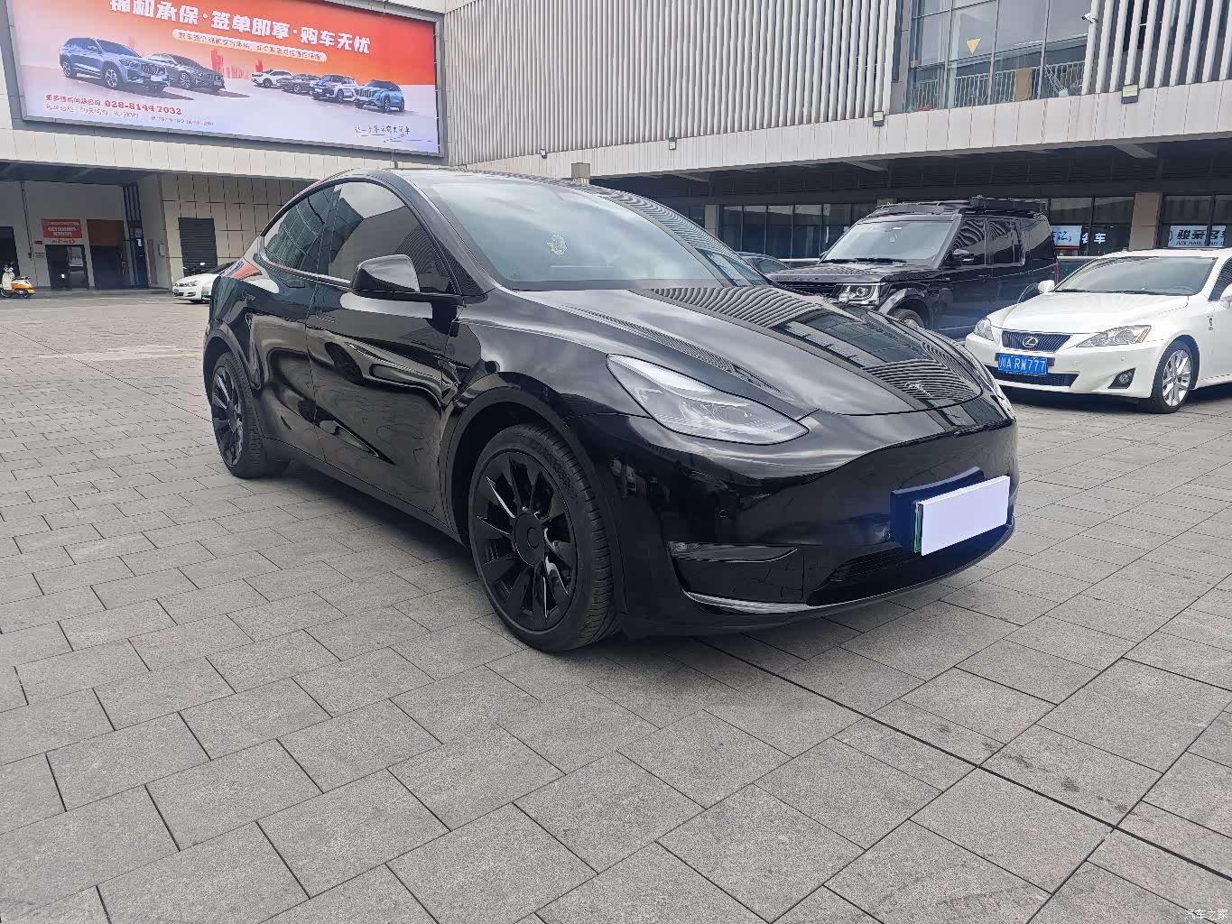 Tesla Model Y, 2021 4