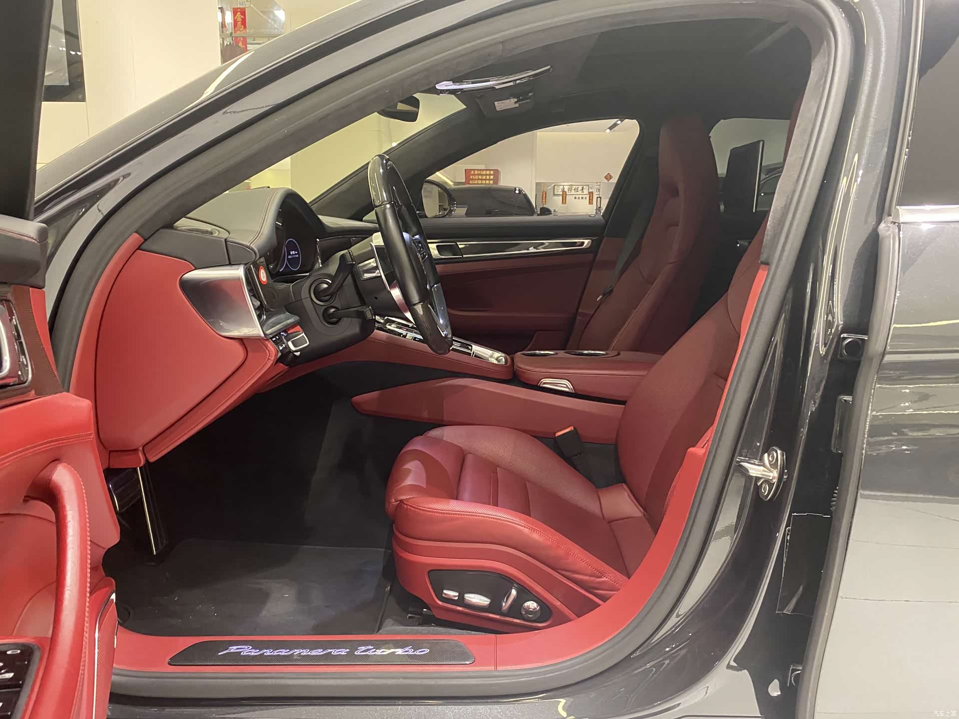 Porsche Panamera, 2017 3