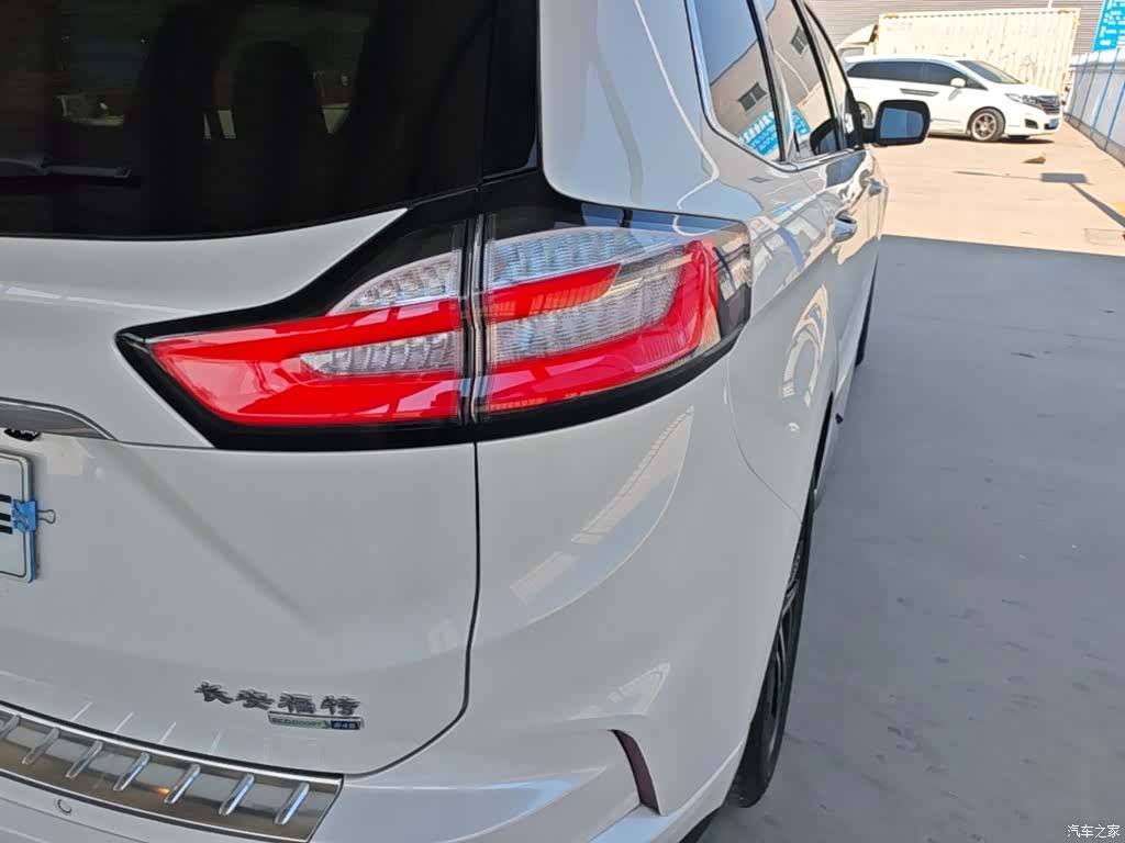 Ford Edge, 2020 8
