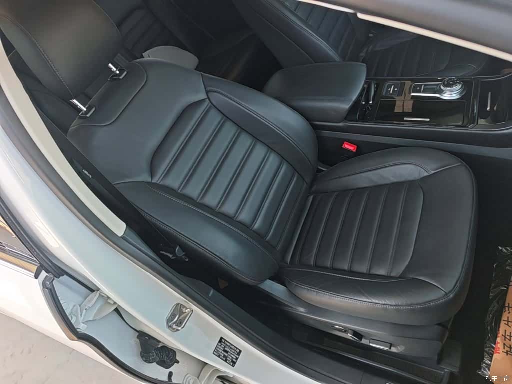 Ford Edge, 2020 25