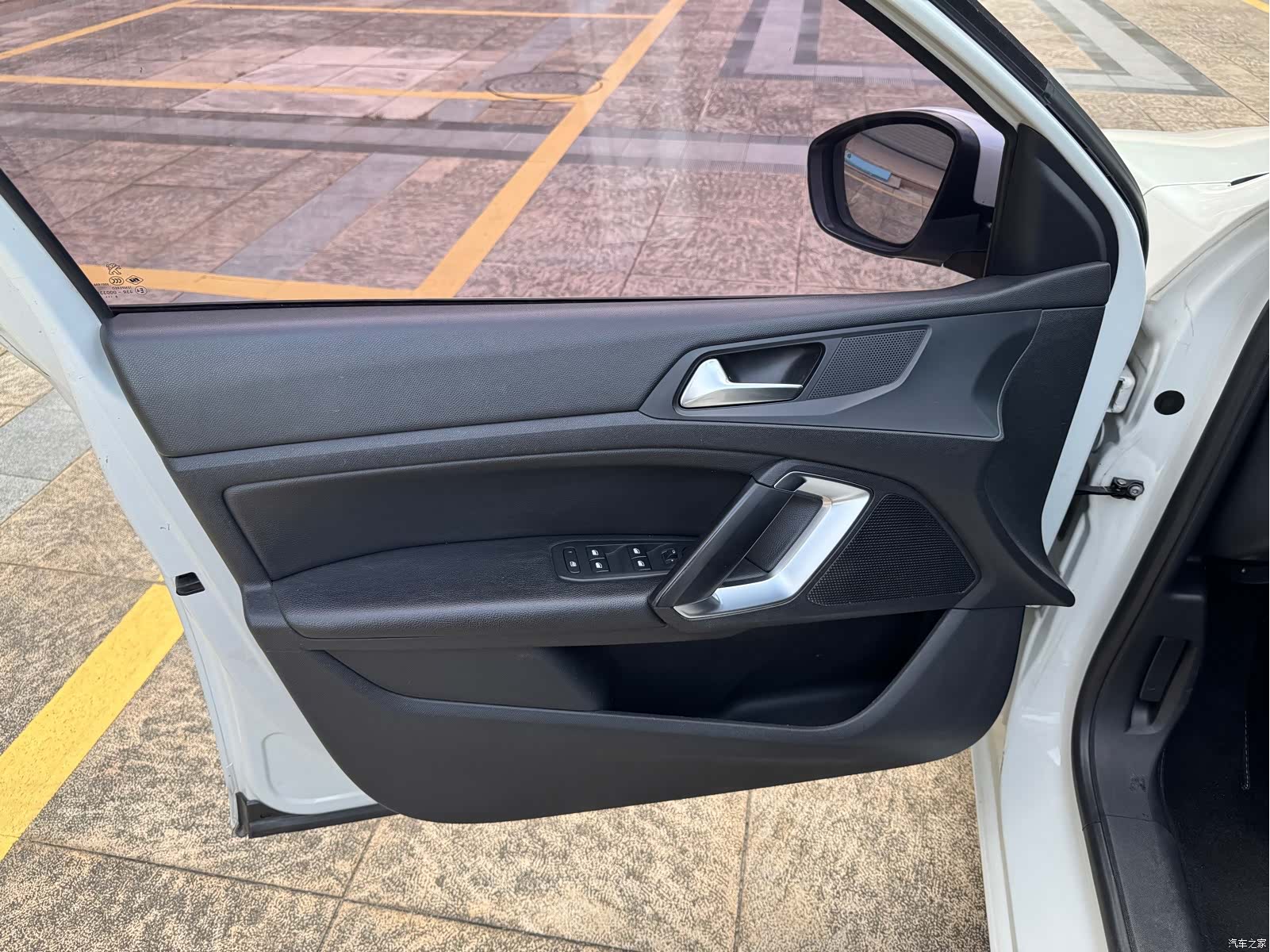 Peugeot 408, 2016 14