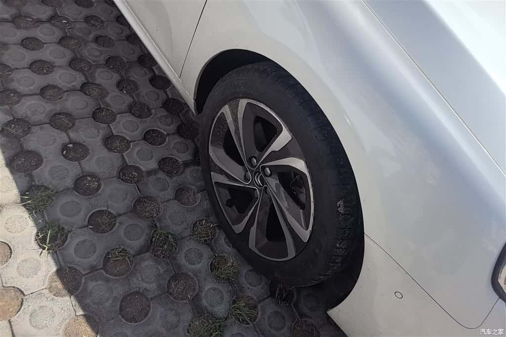 Citroen C6, 2016 6