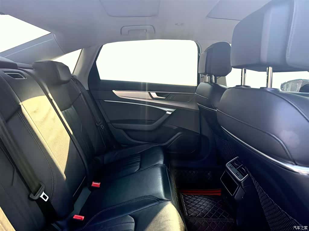 Audi A6L, 2021 2