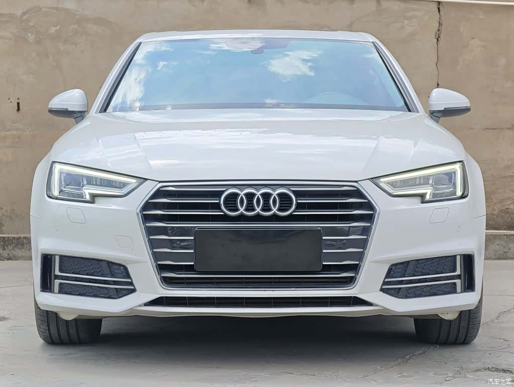 Audi A4L, 2019 24
