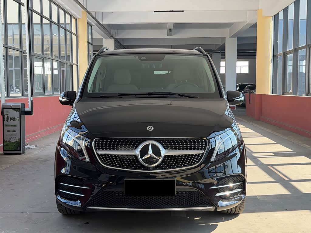 Mercedes-Benz V-Class