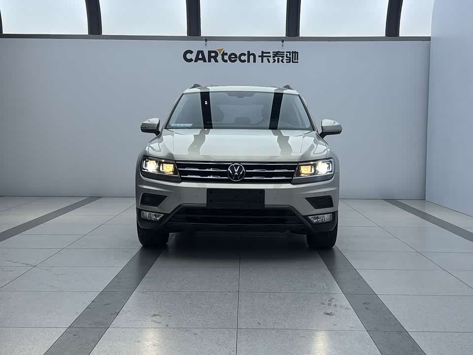 Volkswagen Tiguan L