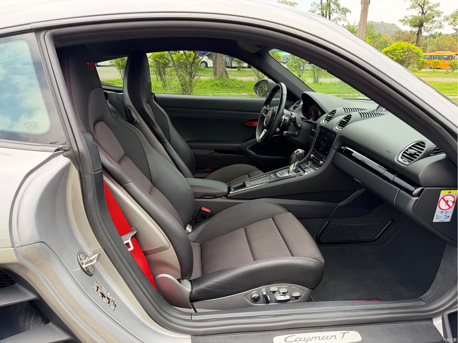 Porsche Cayman, 2020 14